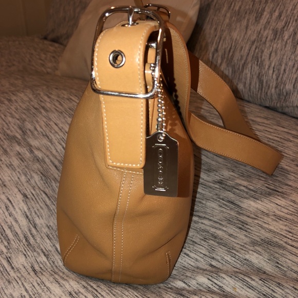 Coach caramel colored purse - Picture 2 of 5